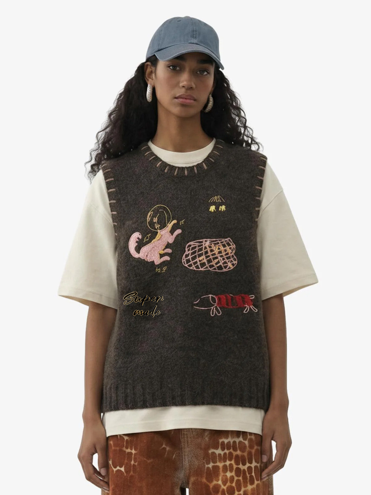 Vintage Embroidered Graphic Knit Sweater Vest Vintage Embroidered Graphic Knit Sweater Vest