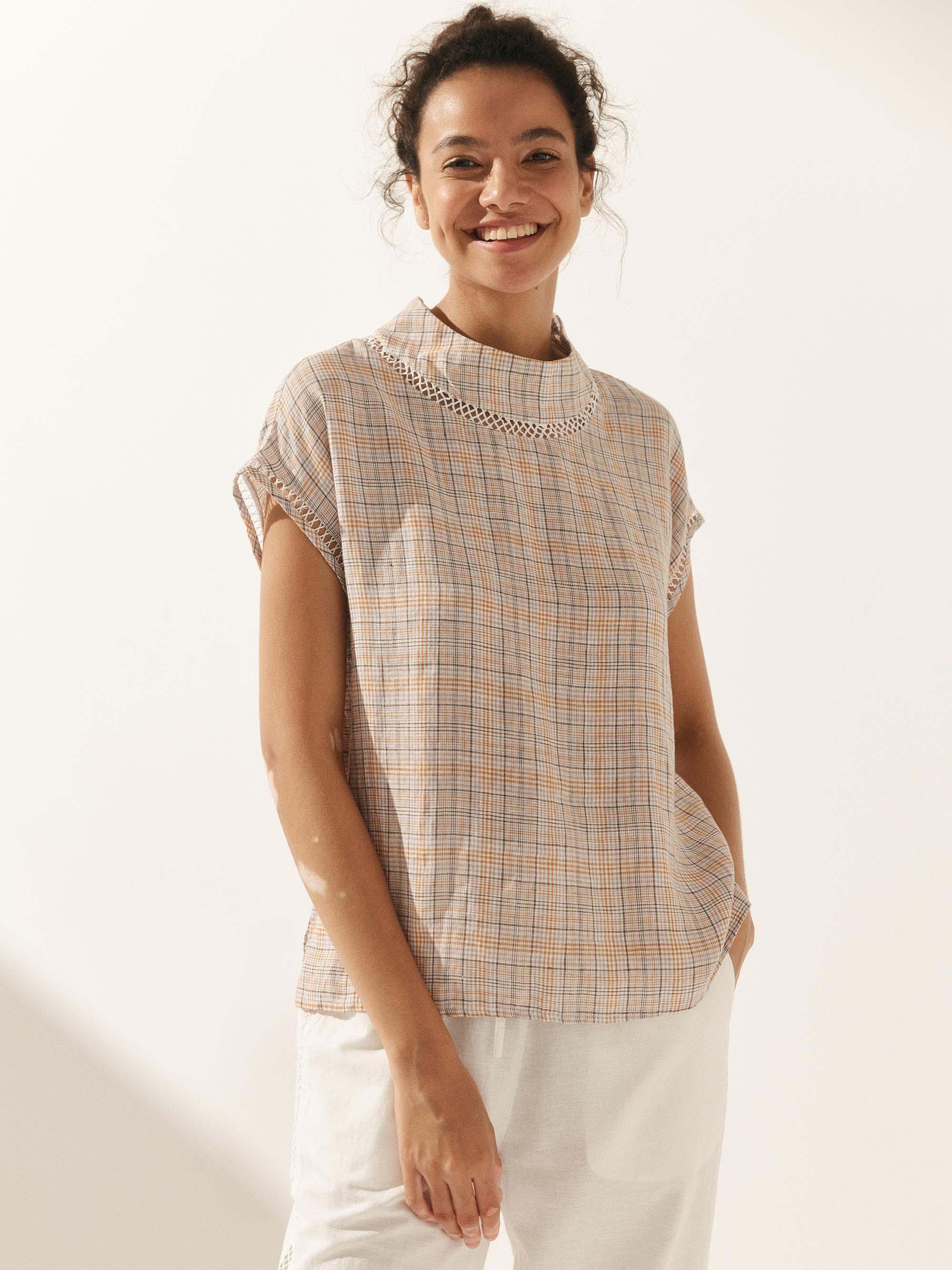 Linen Cutout Turtleneck Top QUINN Linen Cutout Turtleneck Top QUINN