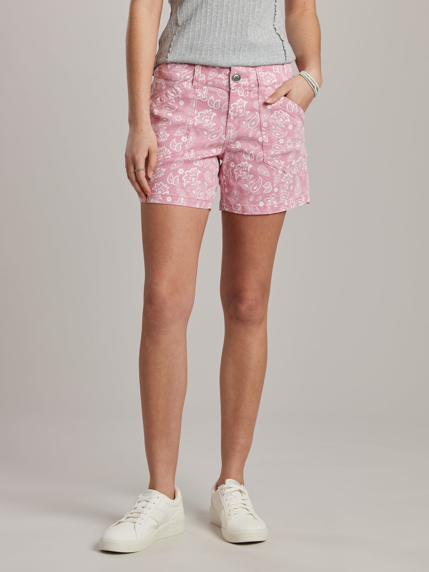 Alix ” Printed Shorts – Pink Bandana, Wild Rose Bandana Alix ” Printed Shorts – Pink Bandana, Wild Rose Bandana