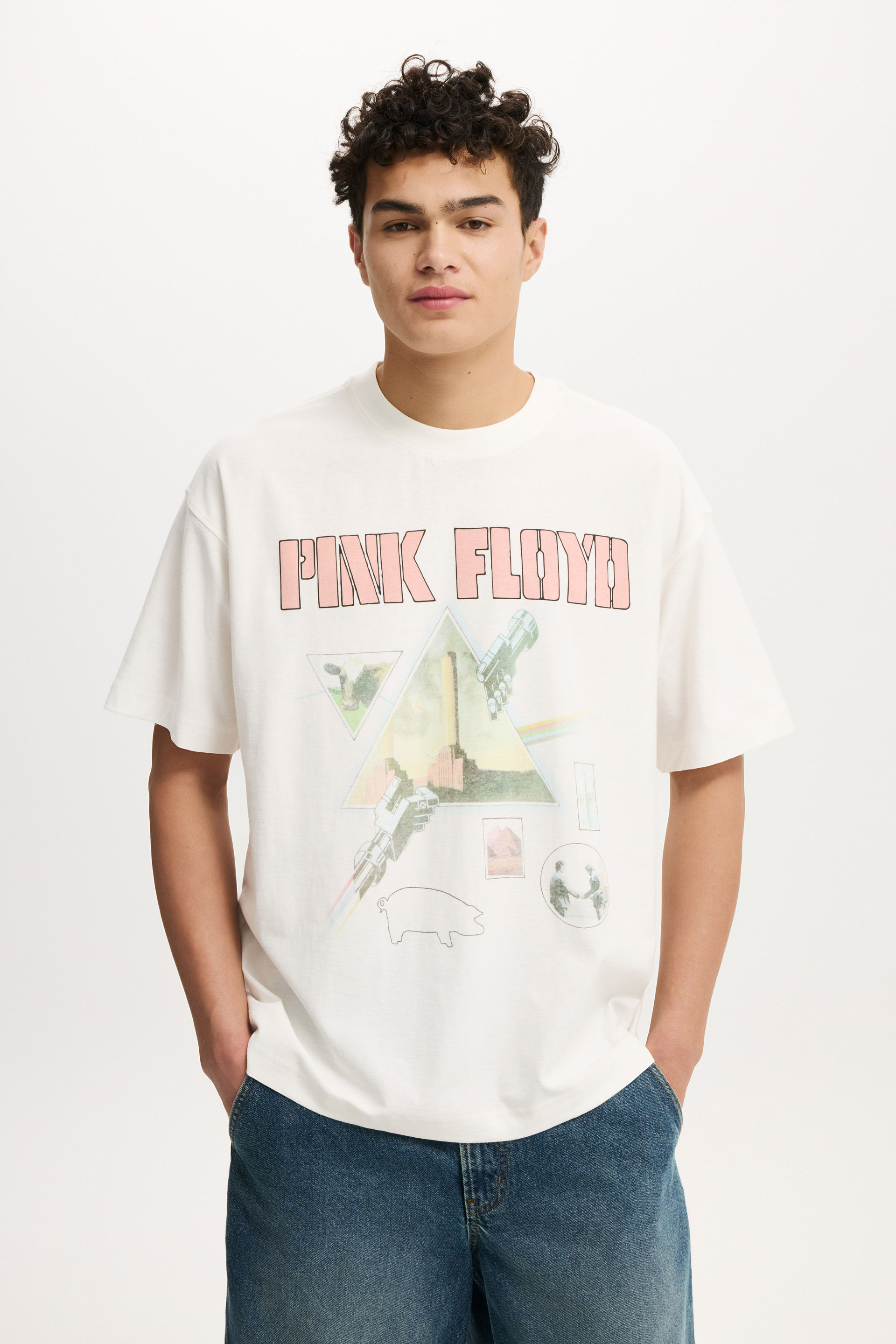 Cotton On Men – Pink Floyd Box Fit Music Shirt – Lcn per vintage white pink floyd – tour Cotton On Men – Pink Floyd Box Fit Music Shirt – Lcn per vintage white pink floyd – tour