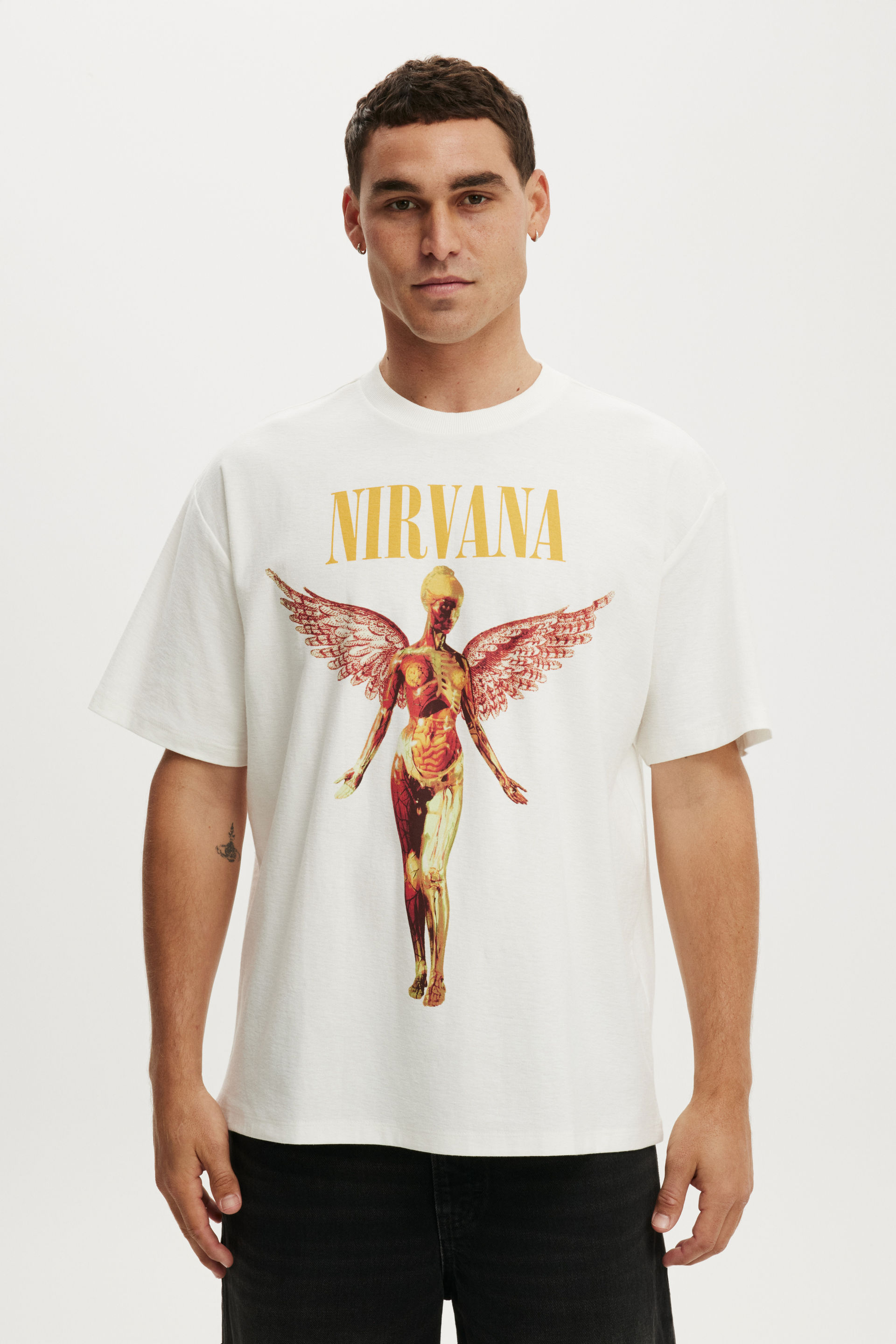 Cotton On Men – Nirvana Everyday Fit Music Shirt – Lcn mt vintage white nirvana – in utero