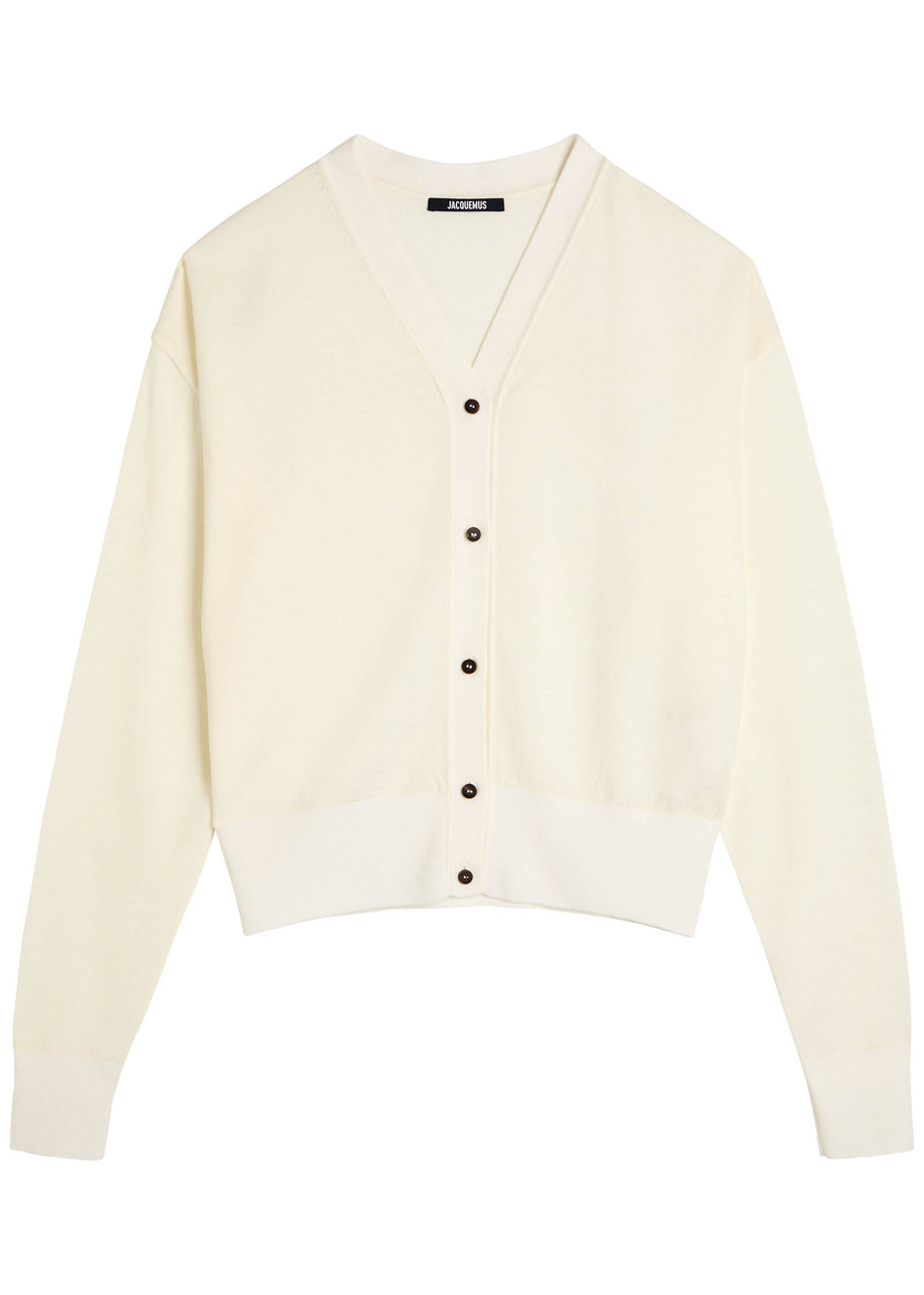 Jacquemus Le Cardigan Brode Logo-embroidered Wool-blend Cardigan – Off White – S Jacquemus Le Cardigan Brode Logo-embroidered Wool-blend Cardigan – Off White – S