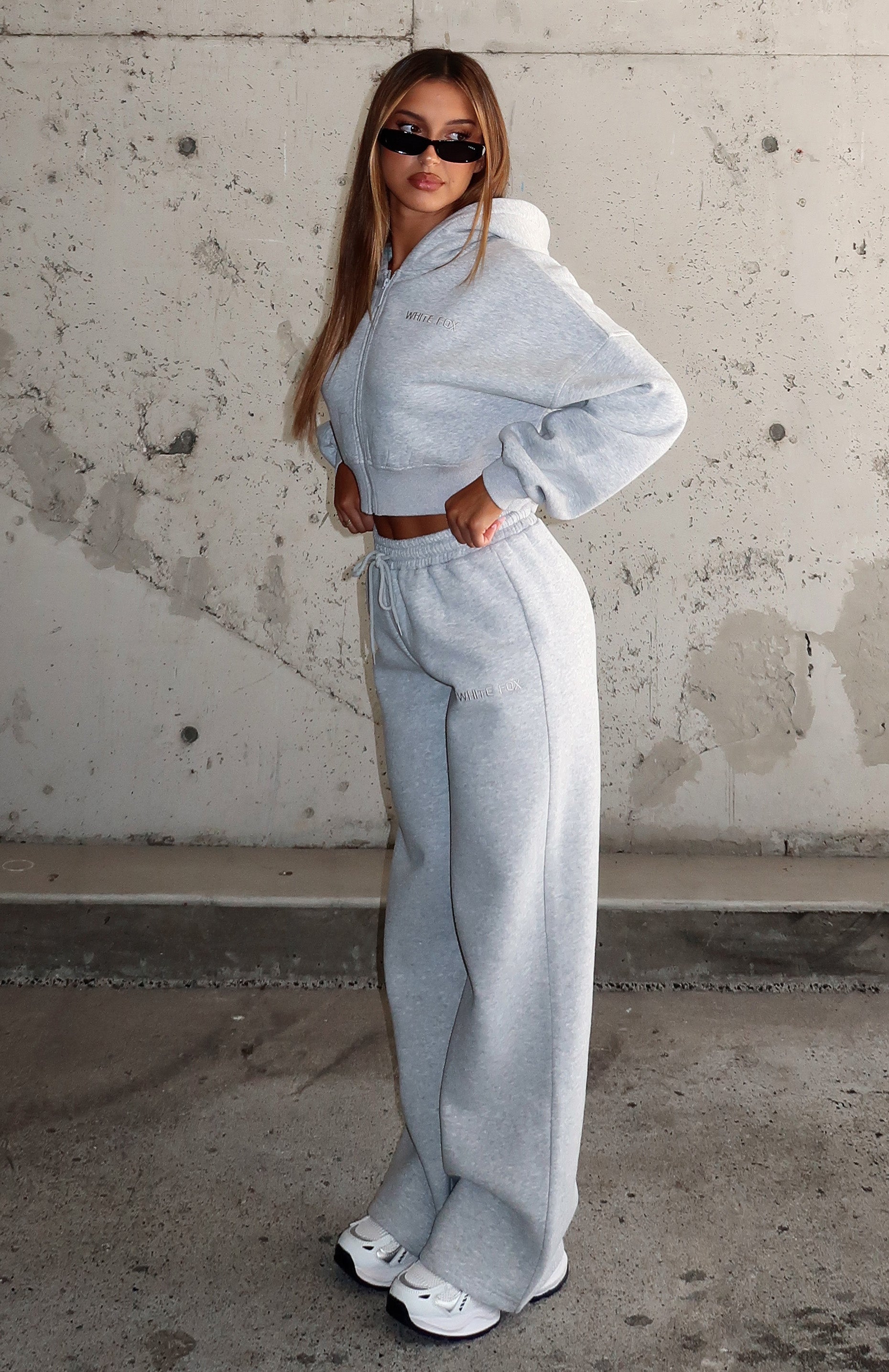 Stay Lifted Wide Leg Sweatpants Dark Grey Marle Stay Lifted Wide Leg Sweatpants Dark Grey Marle