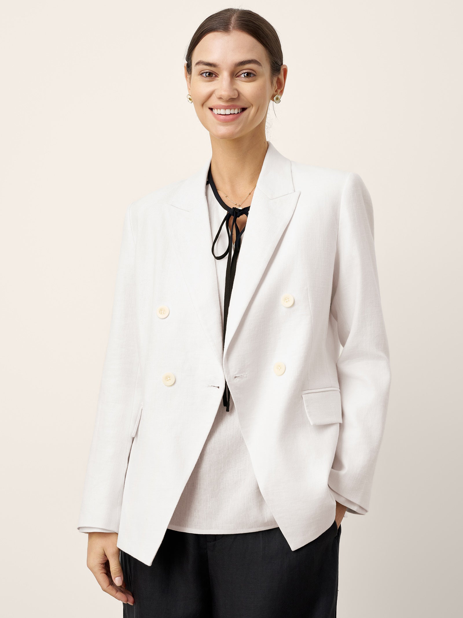 Linen Peak Lapel Crossover Blazer IRIS Linen Peak Lapel Crossover Blazer IRIS