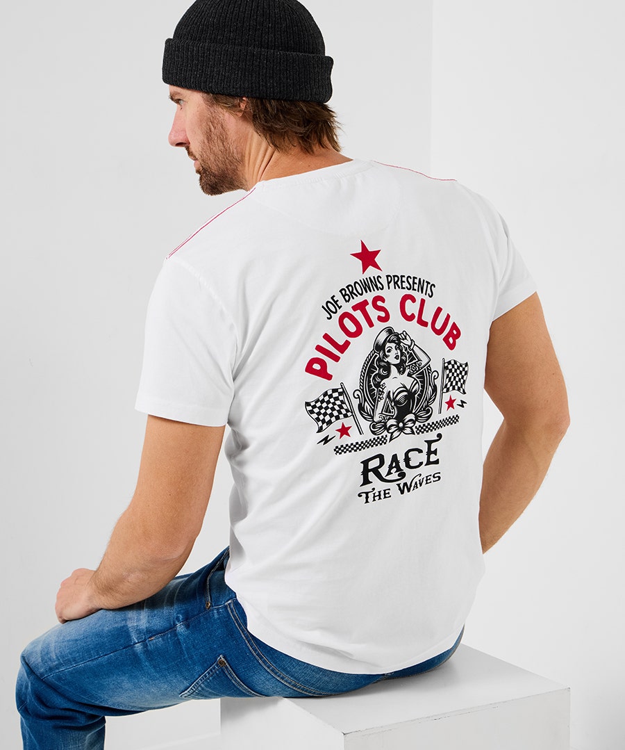 Racing Waves Shirt – Size Large – White – by Joe Browns