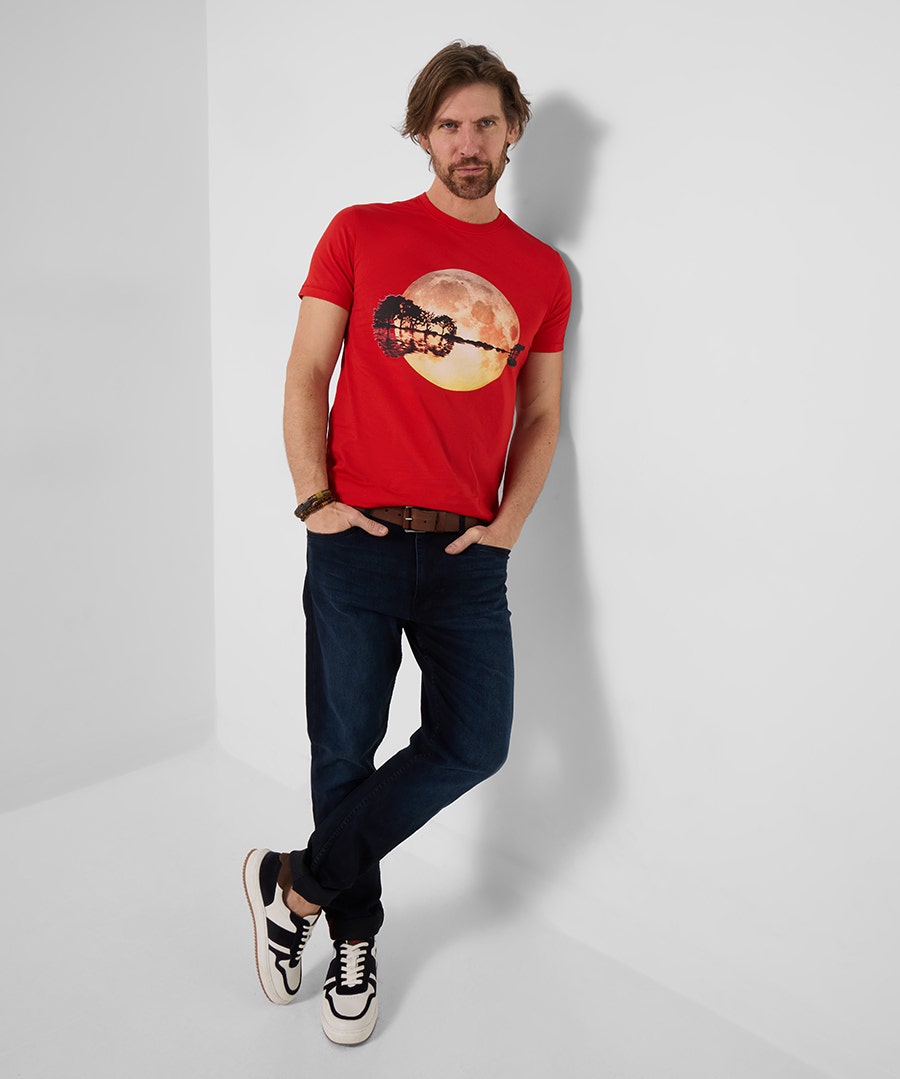Sound Reflection Shirt – Size Large – Red – by Joe Browns