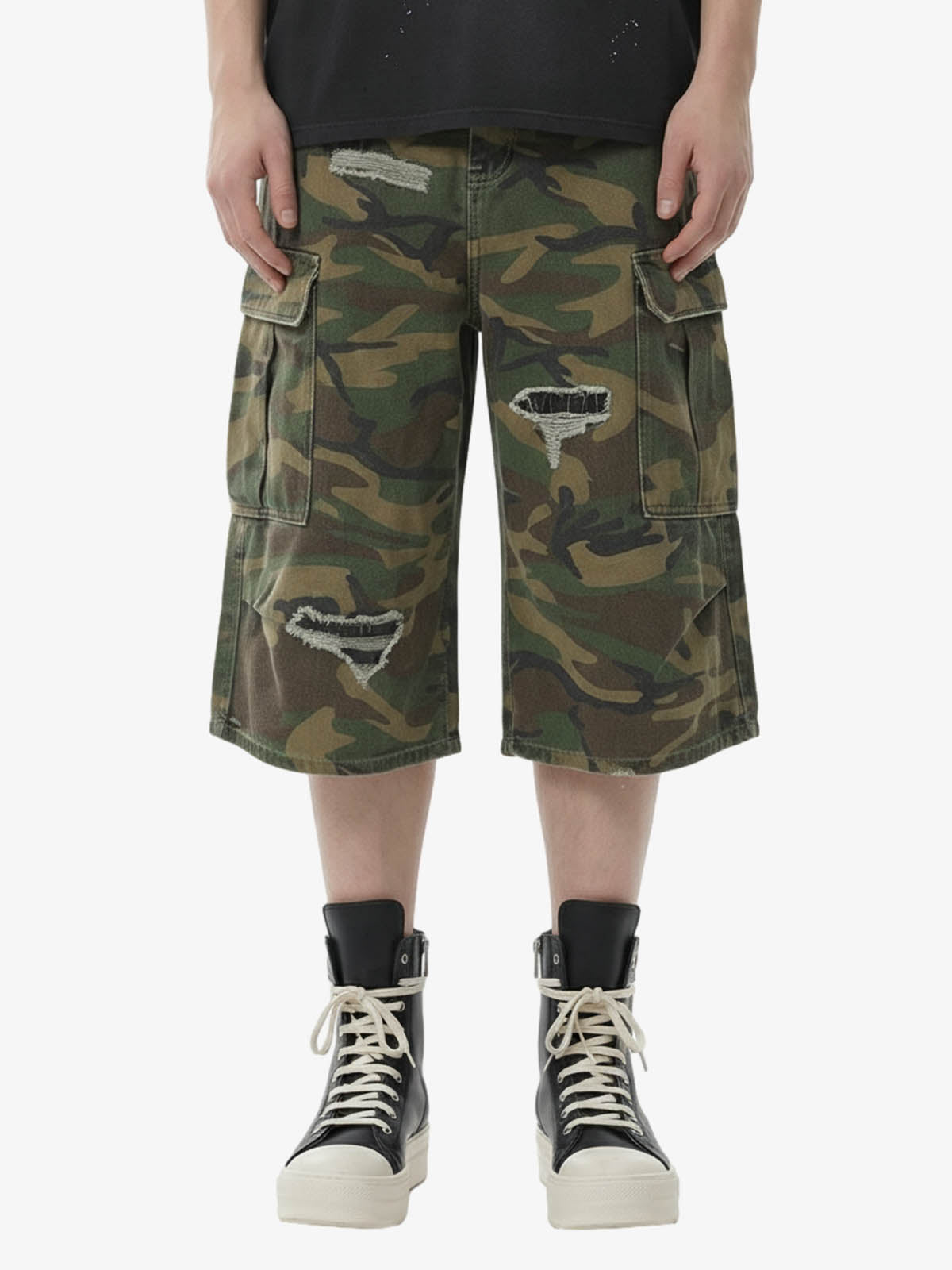 Retro Ripped Camouflage Cropped Shorts Retro Ripped Camouflage Cropped Shorts