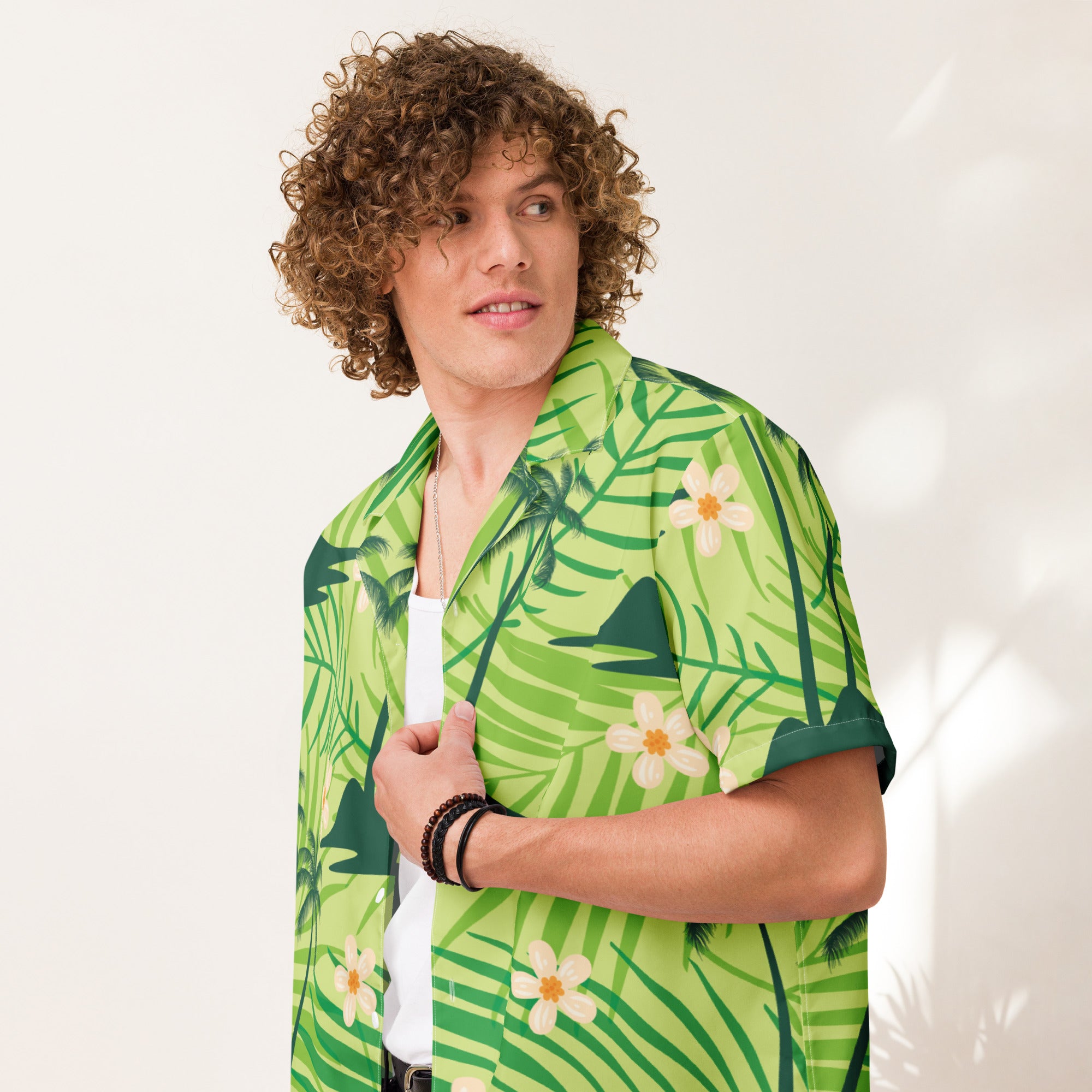 Palm Paradise – Vibrant Hawaiian Shirt for a Tropical Vibe Palm Paradise – Vibrant Hawaiian Shirt for a Tropical Vibe