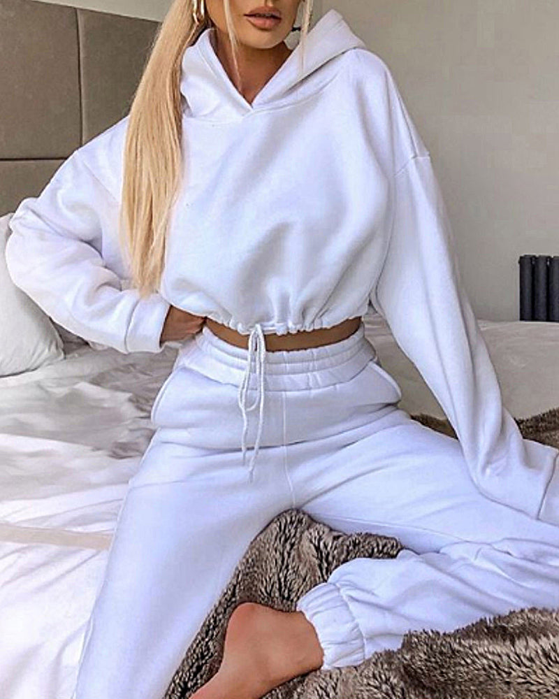 Two Piece Outfits Casual Lounge Sets Long Sleeve Drawstring Cropped Hoodie with Sweatpants – White Two Piece Outfits Casual Lounge Sets Long Sleeve Drawstring Cropped Hoodie with Sweatpants – White