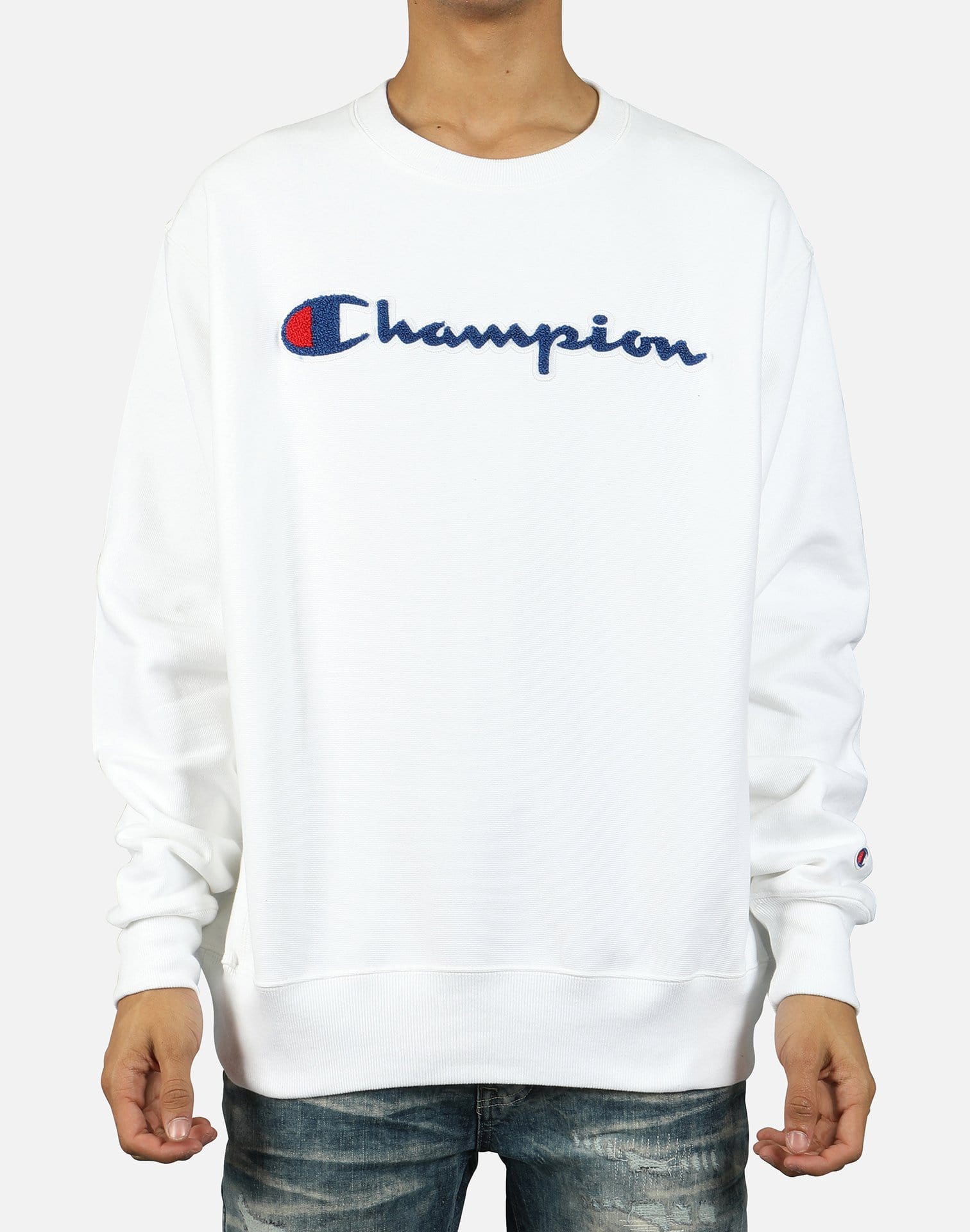 Champion REVERSE WEAVE CHAIN STITCH SCRIPT LOGO CREW SWEATSHIRT Champion REVERSE WEAVE CHAIN STITCH SCRIPT LOGO CREW SWEATSHIRT