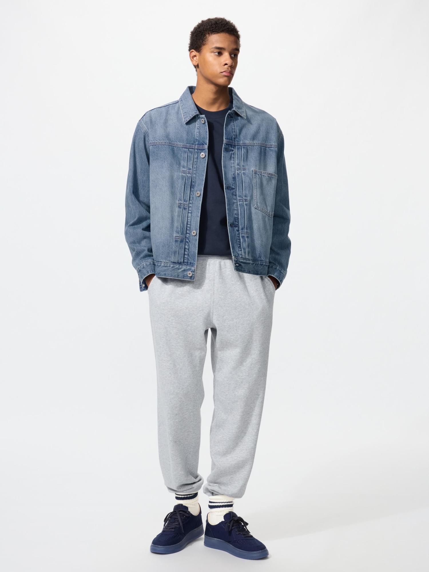 UNIQLO Men’s Sweatpants, Gray, Medium UNIQLO Men’s Sweatpants, Gray, Medium