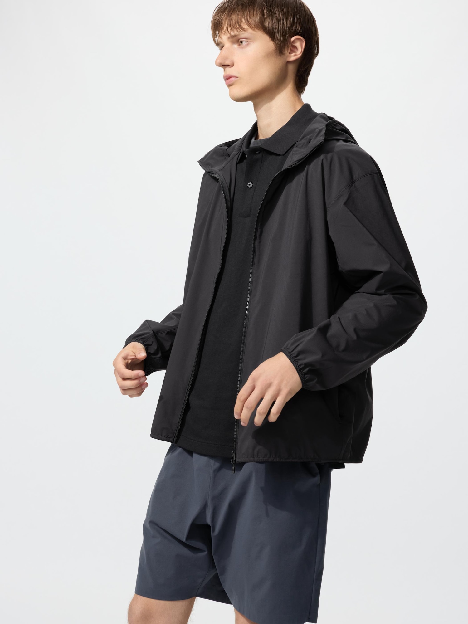 UNIQLO Men’s Pocketable UV Protection Parka with Water-Repellent, Black, Medium UNIQLO Men’s Pocketable UV Protection Parka with Water-Repellent, Black, Medium