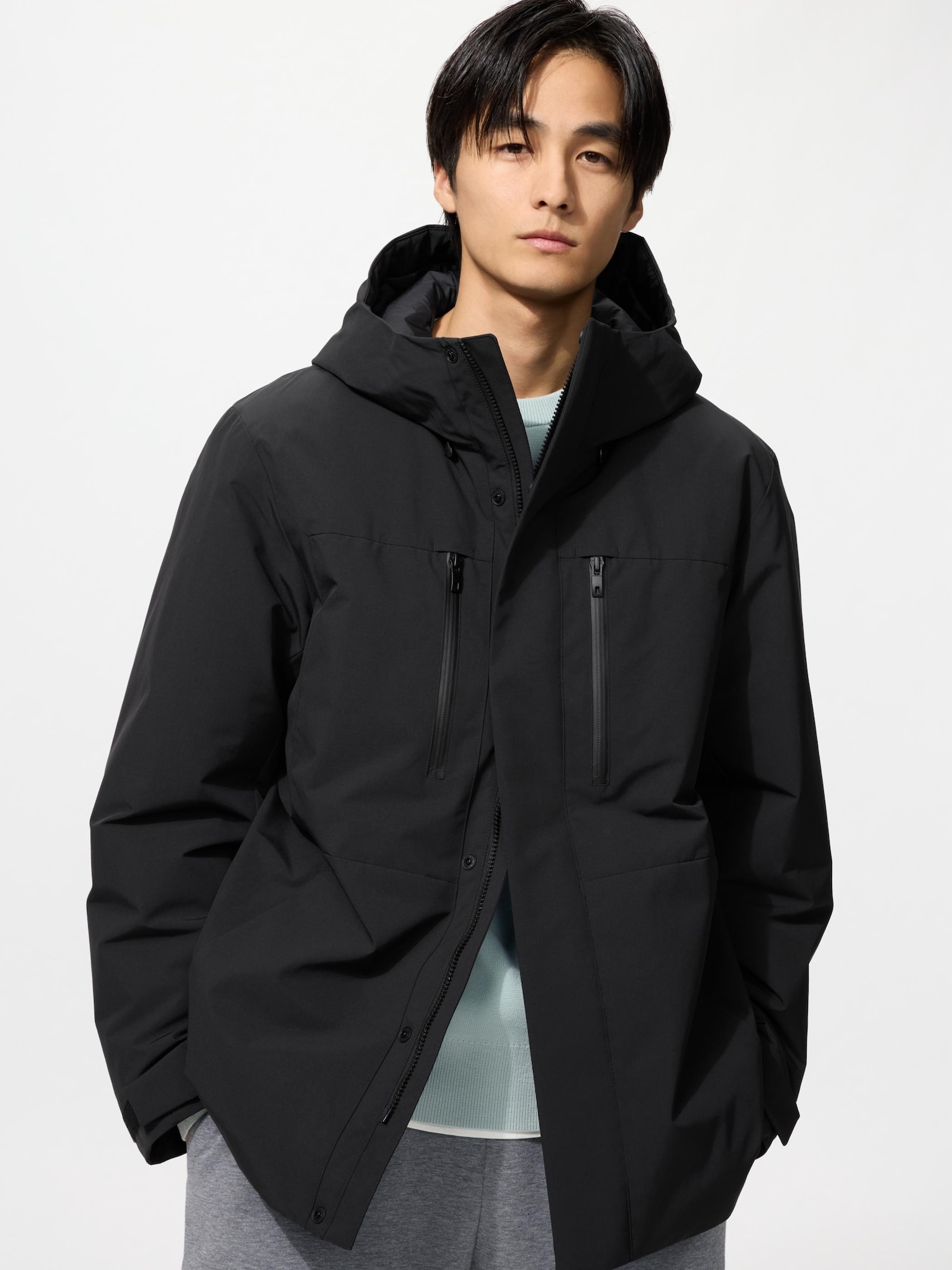 UNIQLO Men’s Hybrid Down Parka with Water-Repellent, Black UNIQLO Men’s Hybrid Down Parka with Water-Repellent, Black