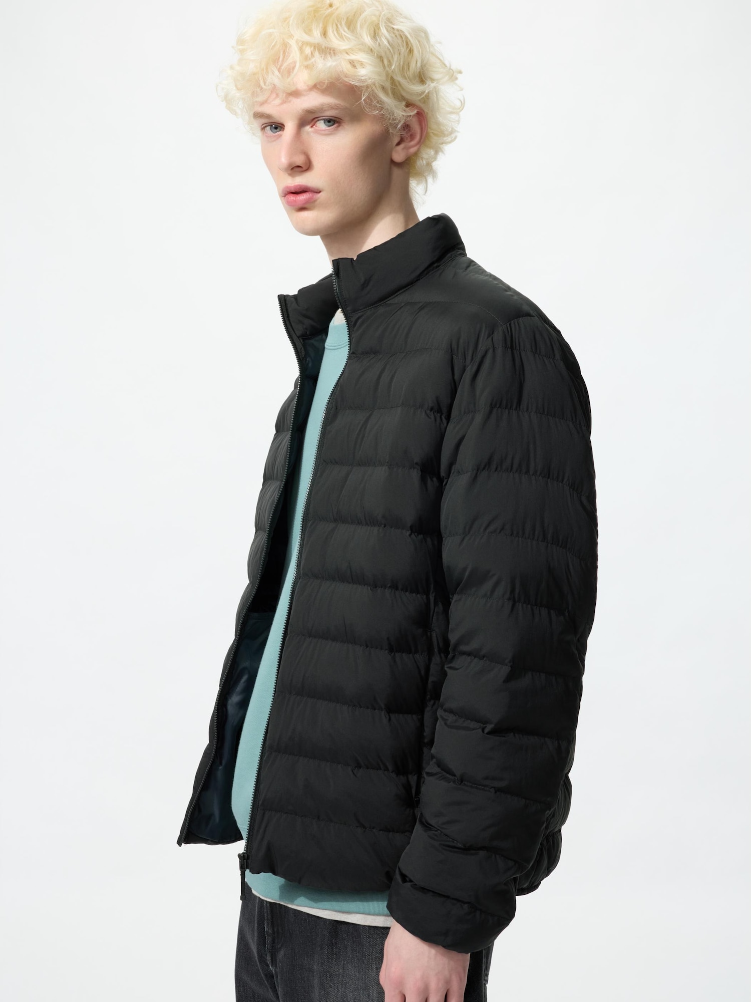 UNIQLO Men’s PUFFTECH Jacket with Water-Repellent, Black UNIQLO Men’s PUFFTECH Jacket with Water-Repellent, Black