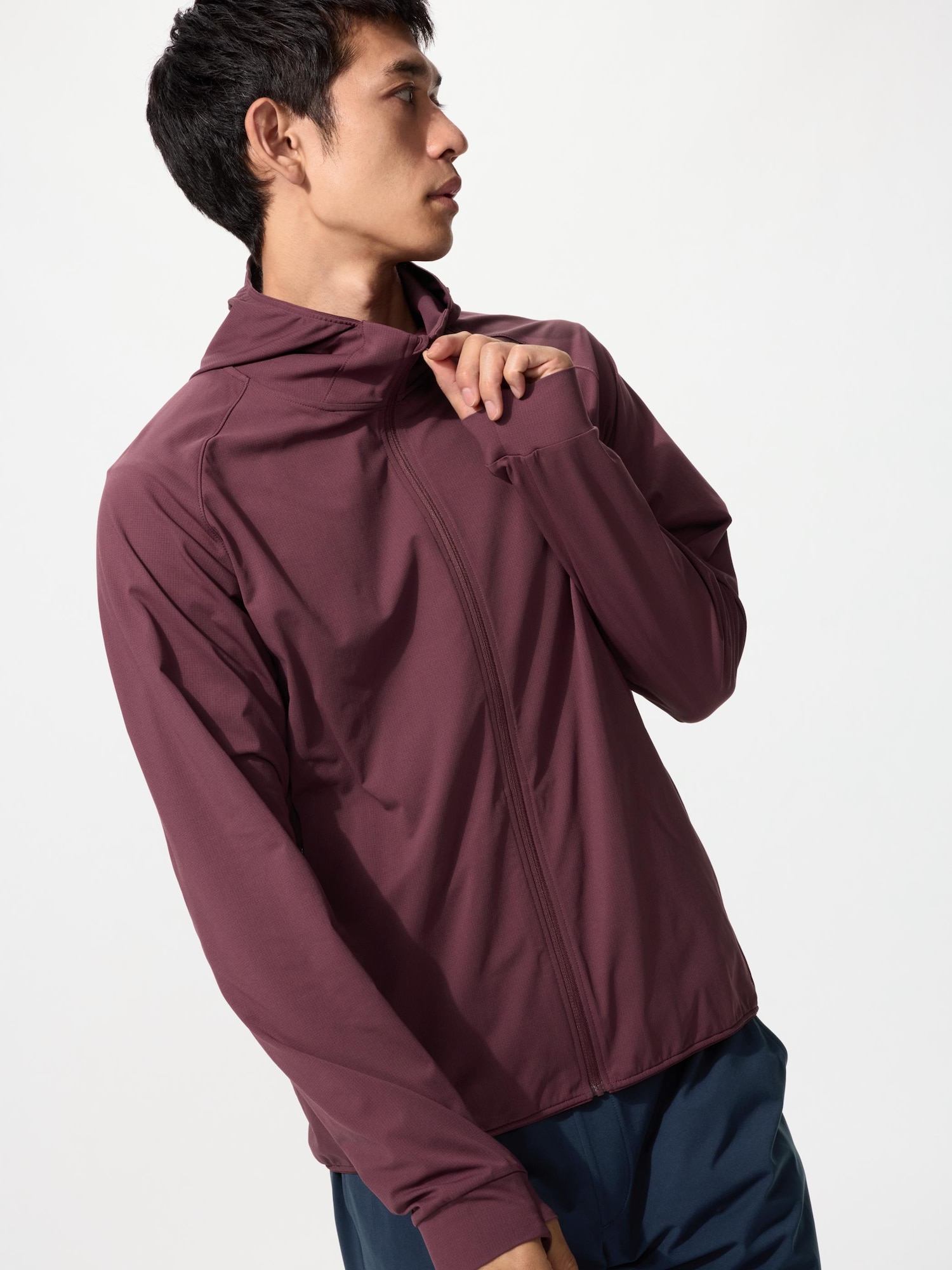 UNIQLO Men’s DRY-EX UV Protection Full-Zip Hoodie with Quick-Drying, Wine UNIQLO Men’s DRY-EX UV Protection Full-Zip Hoodie with Quick-Drying, Wine