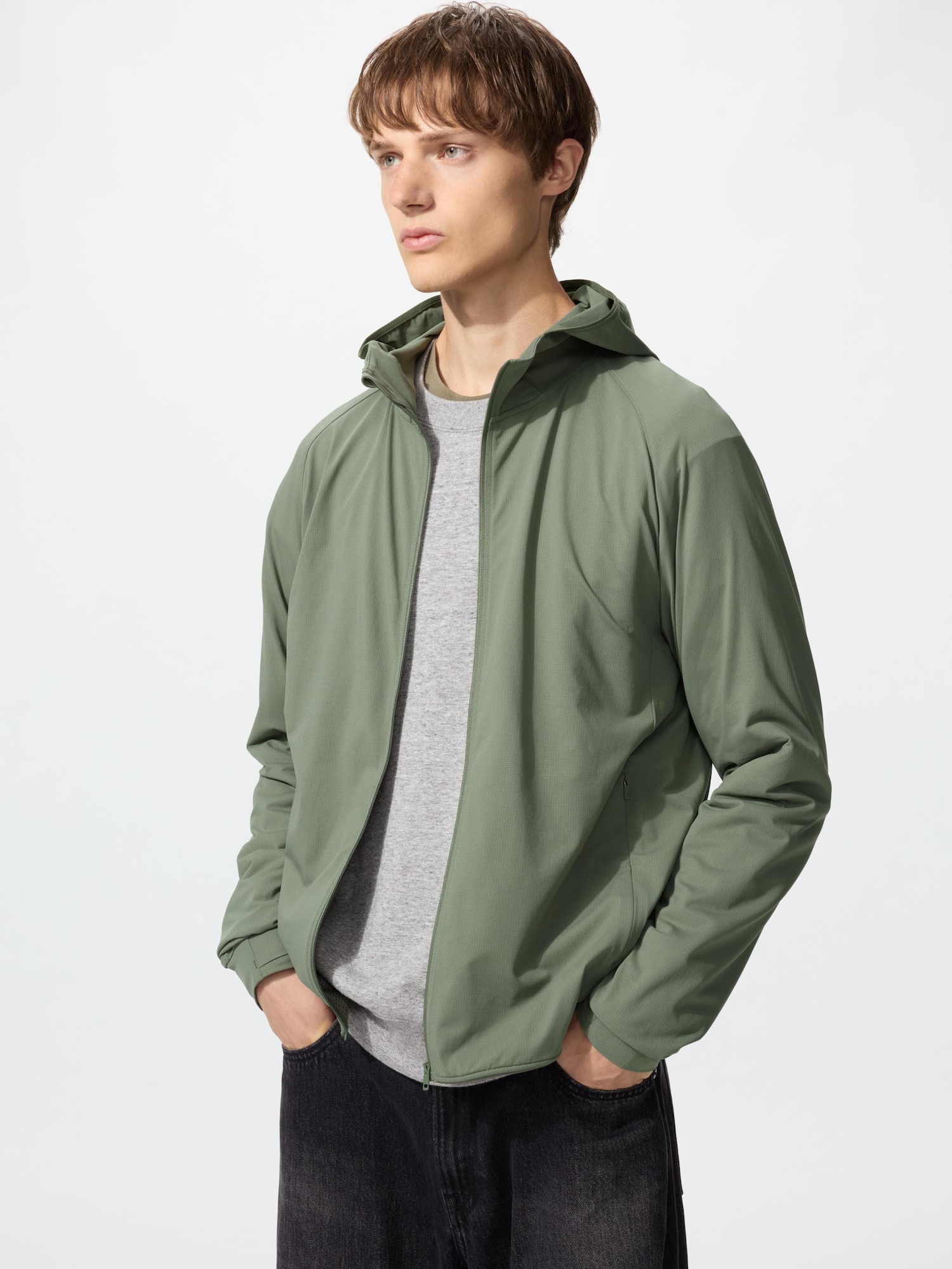 UNIQLO Men’s DRY-EX UV Protection Full-Zip Hoodie with Quick-Drying, Olive UNIQLO Men’s DRY-EX UV Protection Full-Zip Hoodie with Quick-Drying, Olive