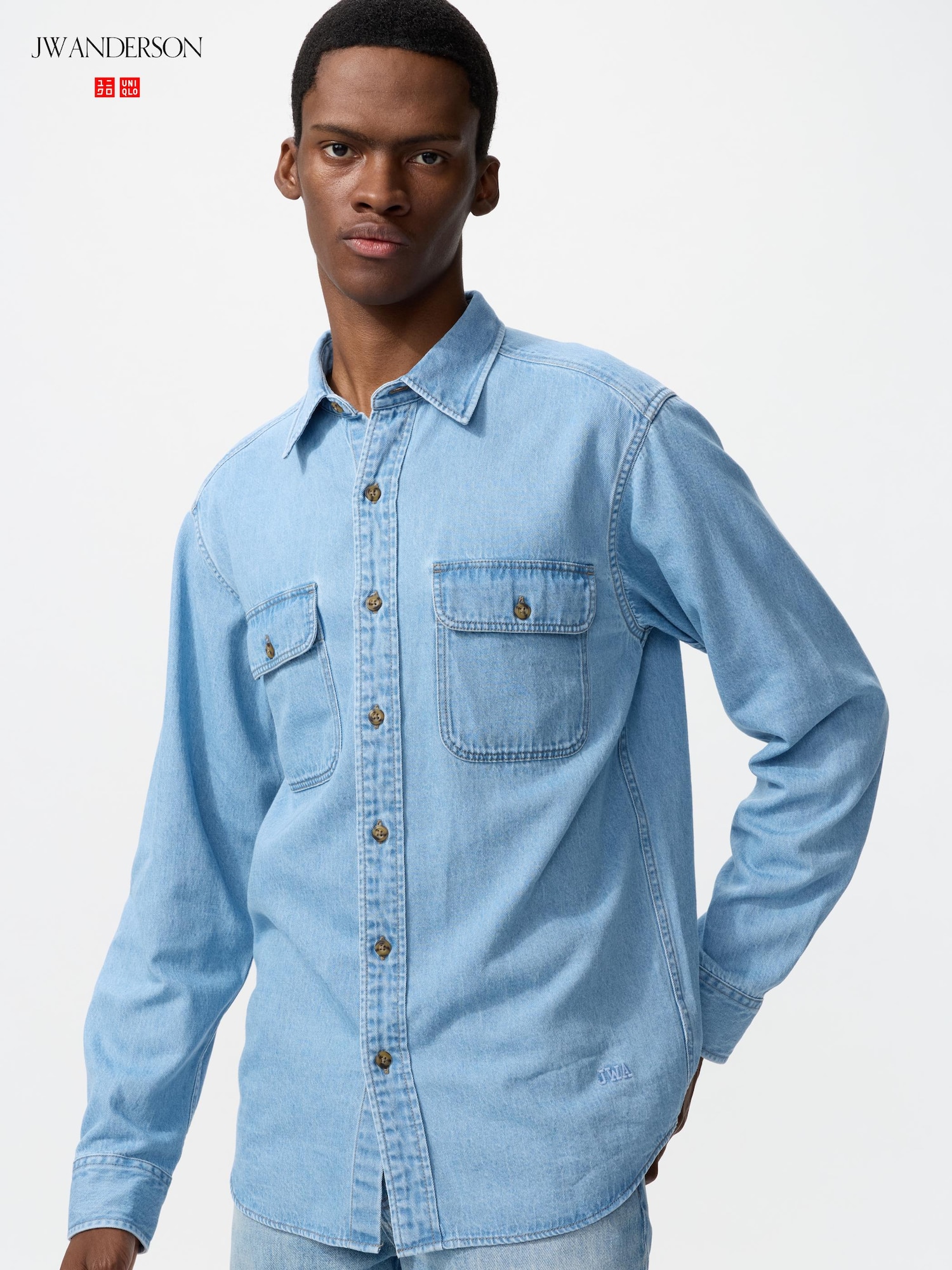 UNIQLO Men’s Denim Shirt, Blue, Medium, % Cotton UNIQLO Men’s Denim Shirt, Blue, Medium, % Cotton