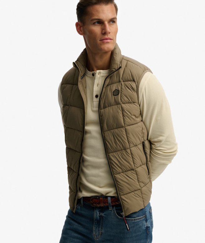 Superdry Men’s Box Quilt Fuji Lite Gilet Green Superdry Men’s Box Quilt Fuji Lite Gilet Green