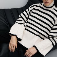 Tracy – Oversized Striped Turtleneck Sweater Tracy – Oversized Striped Turtleneck Sweater