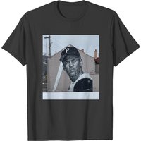 Roberto Clemente Baseball Player Street Art Sports shirt Roberto Clemente Baseball Player Street Art Sports shirt
